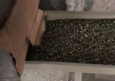 草莓视老版下载地址免费磨粉机